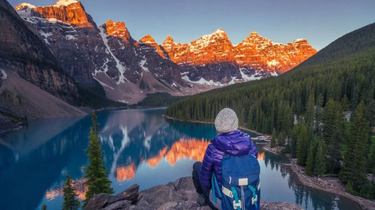 travel-67e827115ef0f-moraine_lake.webp