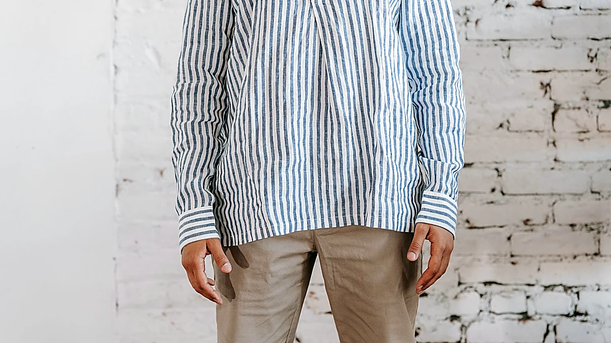 Wool vs Linen: Which Fabric is Best for Traveling in the Heat?