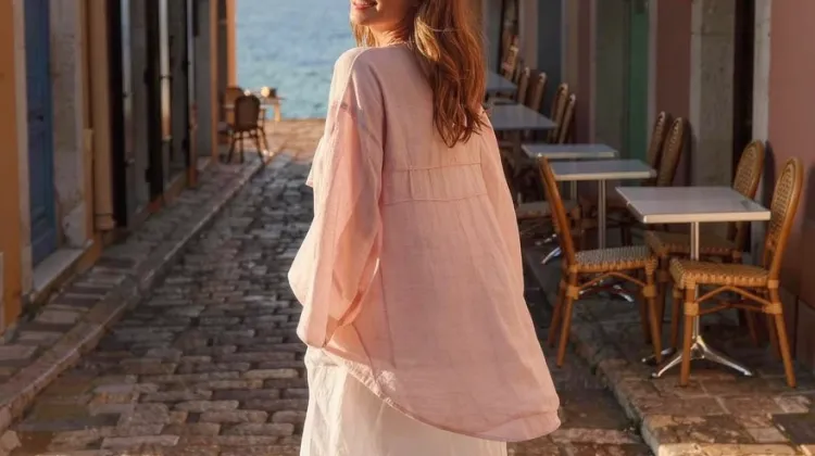 positano-stairs-saltwater-nails-that-survived_1.webp
